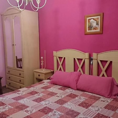 Posada La Reja Malpica de Tajo Kültér fotó